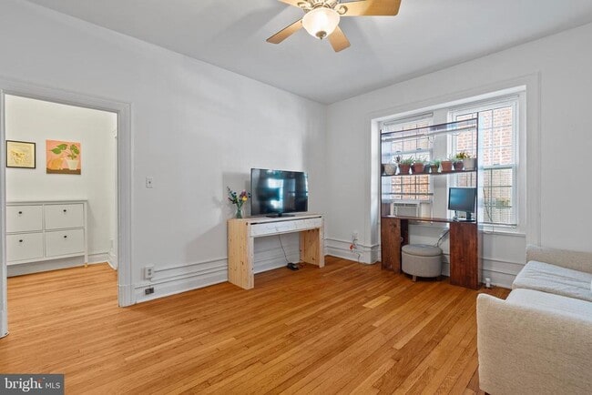 Foto del edificio - 1526 17th St NW