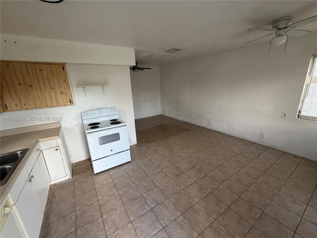 Foto del edificio - 101 SW 4 Ave