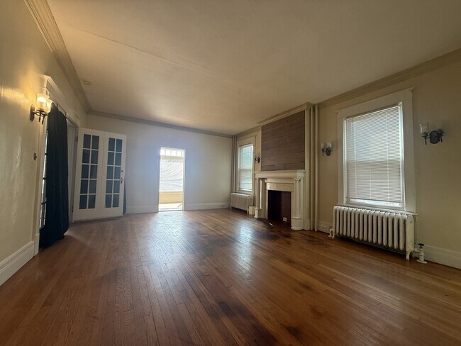Foto del edificio - 22 Pawling Ave