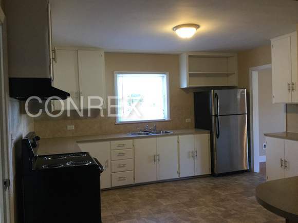 Foto del edificio - 924 Floyd Ln