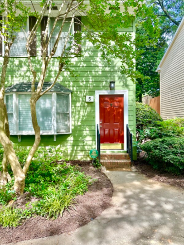 Foto principal - 5 Holly Downs Ct NW