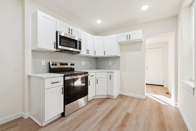 Foto del edificio - 1828 E Pacific St