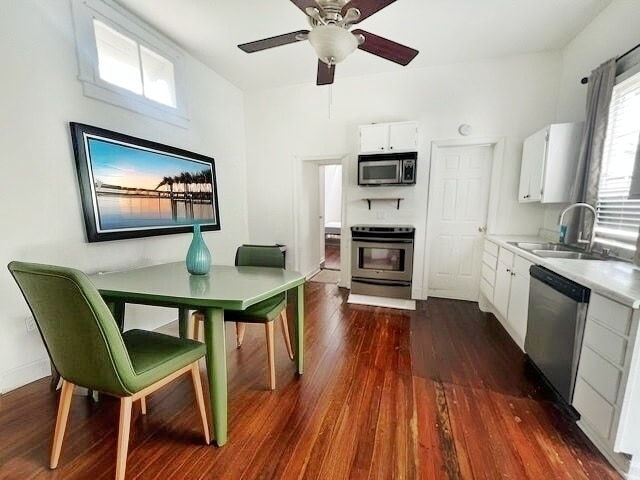 Photo - 201 Spring St House