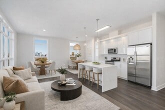 Building Photo - 119 Peter St