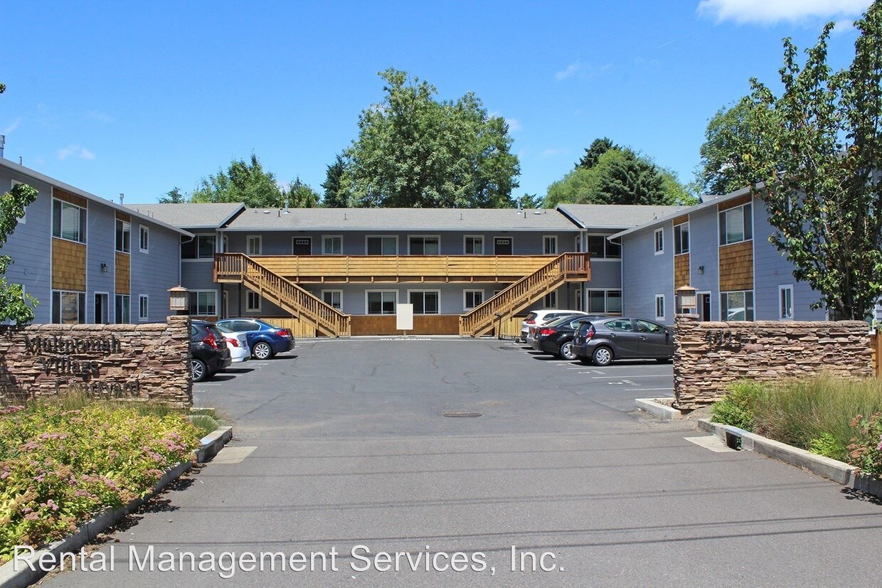 Primary Photo - 3925 SW Multnomah Blvd