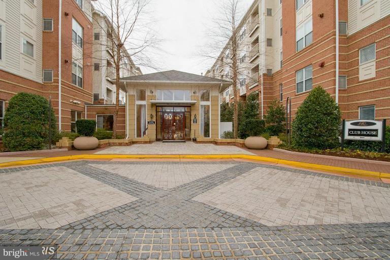 9490 Virginia Center Blvd Unit 431, Vienna, VA 22181 Condo for Rent