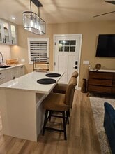 Building Photo - 455 N Encinitas Ave