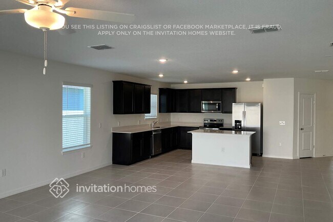 Building Photo - 159 Royal Fern Dr