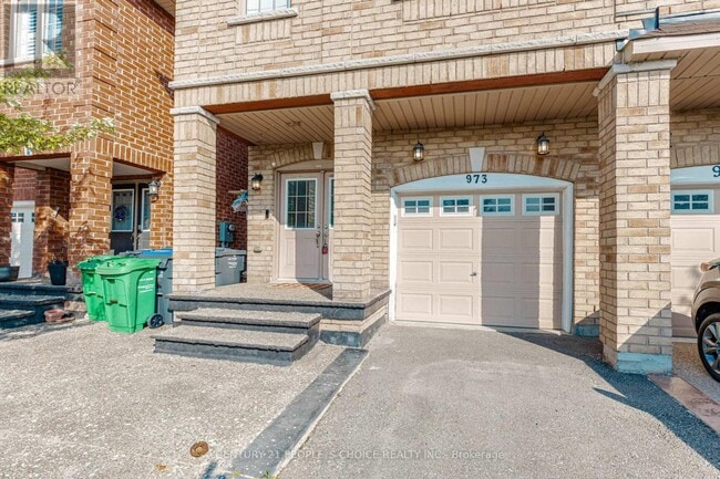 Building Photo - 973 Francine Cres