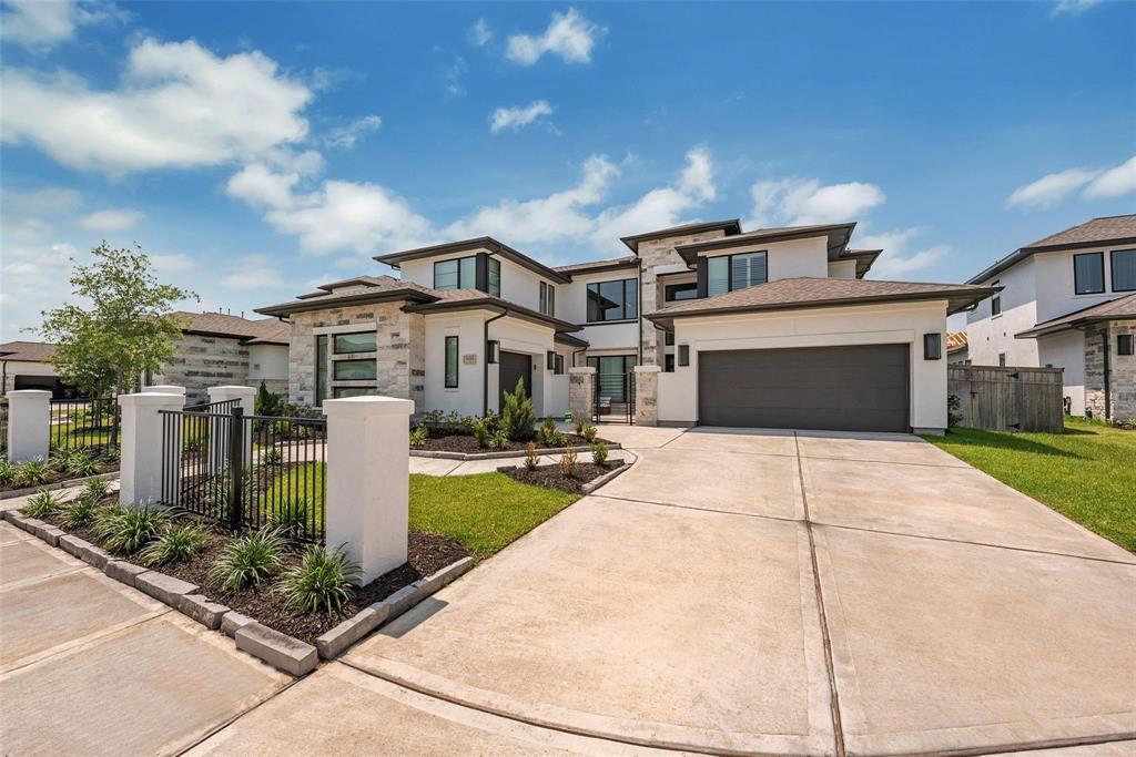 Foto principal - 9019 Orchard Cv