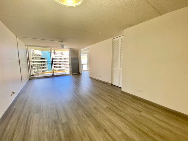 Building Photo - RENOVATED 2 bedroom, 2 bathroom at Waipuna...
