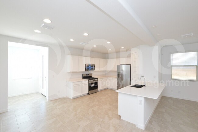 Building Photo - 12617 W Morten Ave