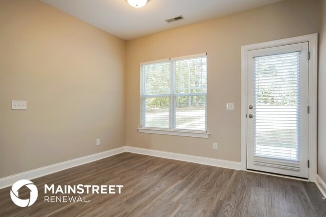 Building Photo - 49 Burrage Dr