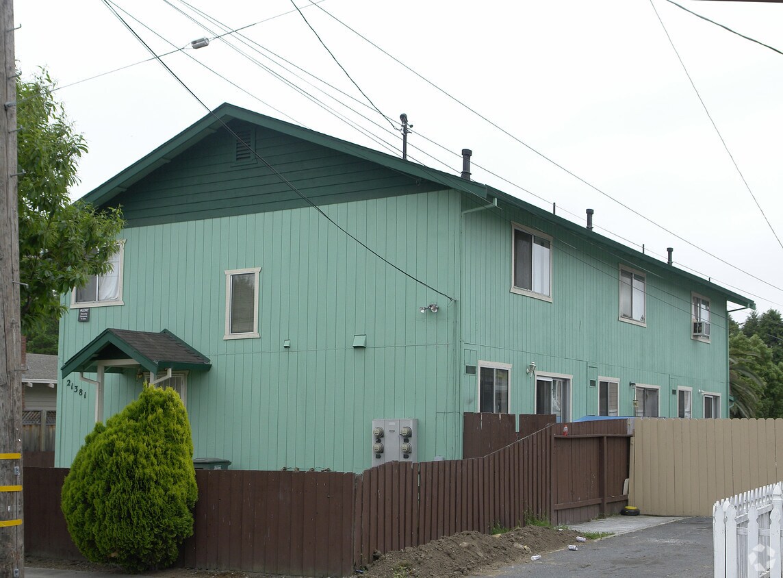 Building Photo - 21381 Montgomery St