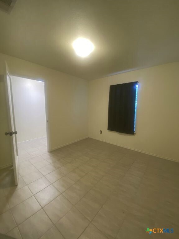Building Photo - 9011 Sandyford Ct