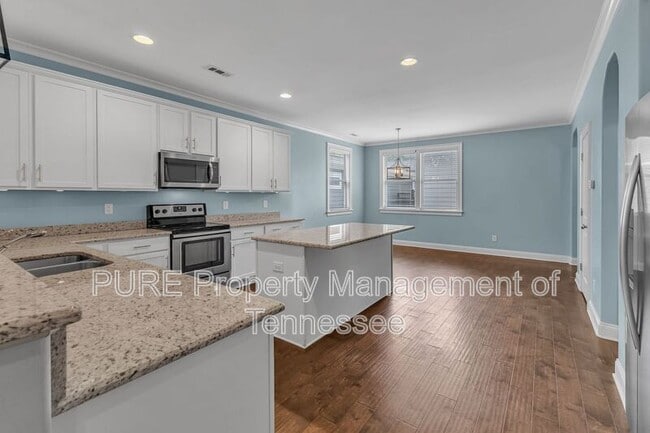 Building Photo - 2392 Somerset Valley Dr