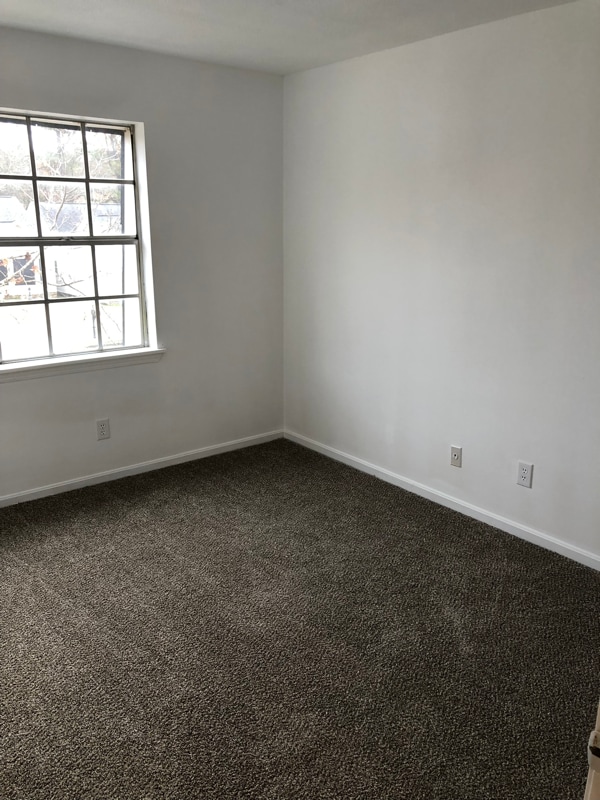 Building Photo - 5406 Woodland Trce