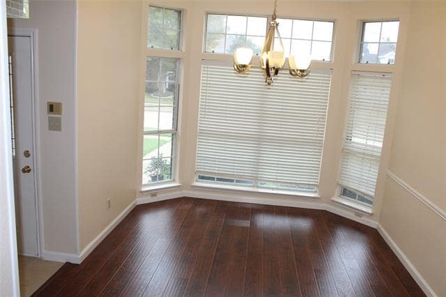 Building Photo - 4112 Howard Dr