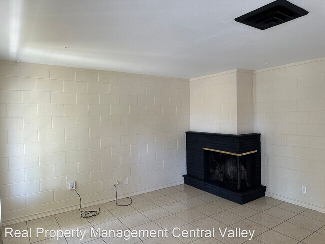 Building Photo - 3 br, 1 bath House - 1659 Central Ave.