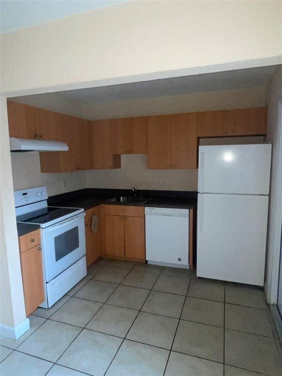 Foto del edificio - 4730 NW 9th Dr