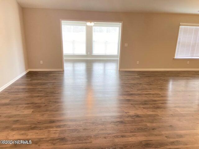 Building Photo - 341 Sequoia Dr