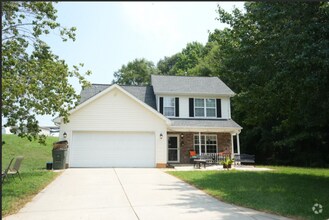 Building Photo - 2600 Stagbuck Dr