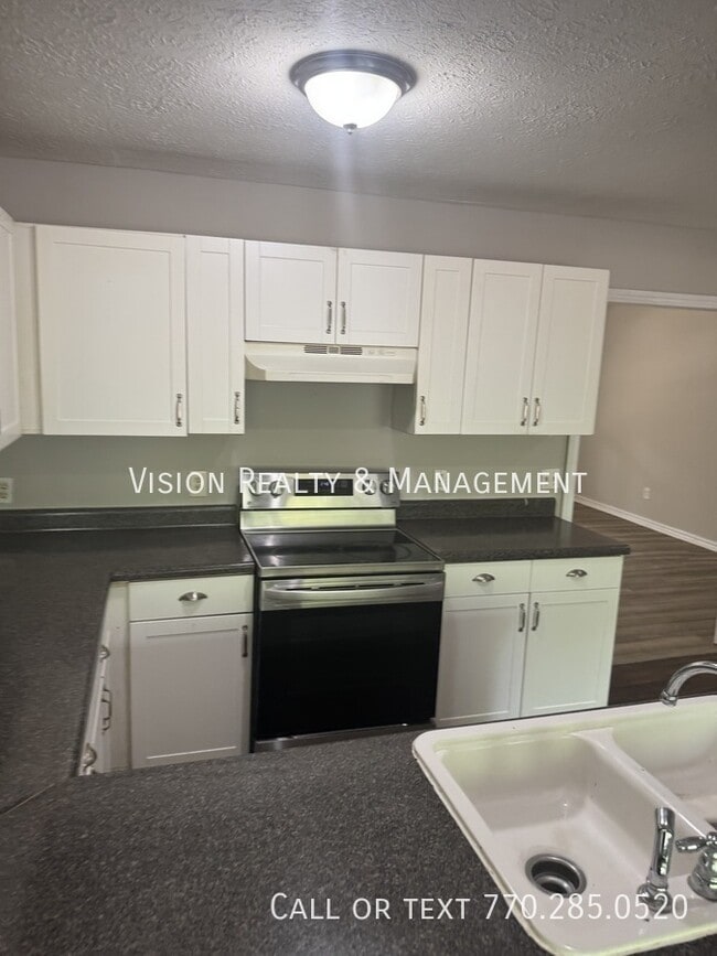 Building Photo - 374 Cavender Creek Rd