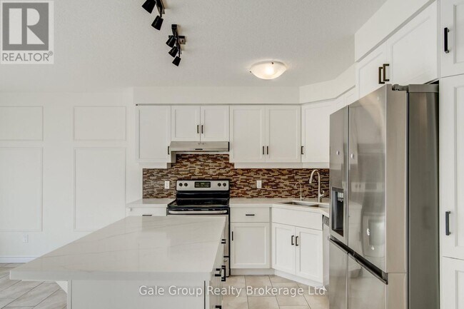 Photo du bâtiment - 403 Champlain Ave