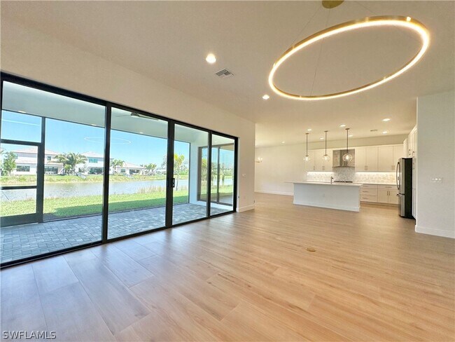 Foto del edificio - 12206 Red Pne Pl