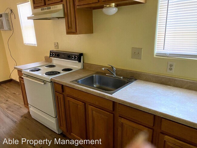 Foto del edificio - 5308 Lake Isabella Blvd