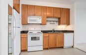 Primary Photo - 888 7th St