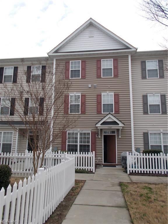 1307 Teton Cir, Suffolk, VA 23435 Townhome Rentals in Suffolk VA