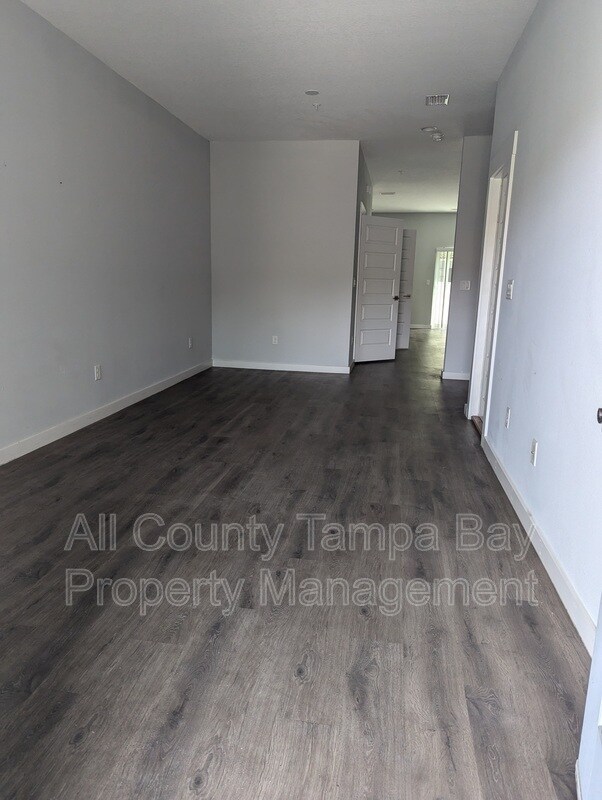 Building Photo - 3802 W Elrod Ave