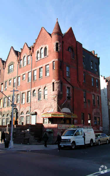 Primary Photo - Harlem