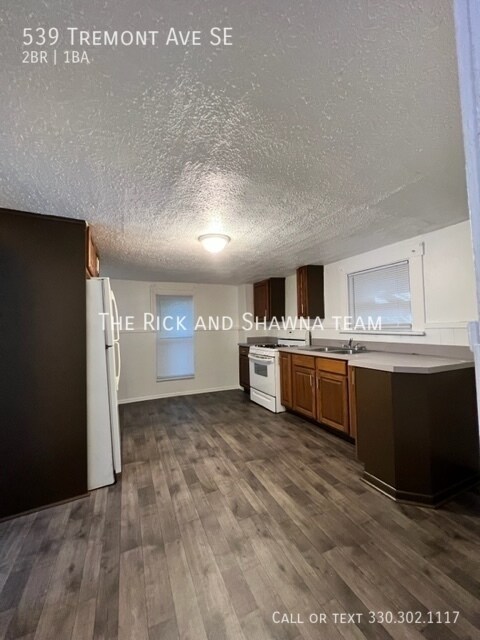 Foto del edificio - Two bedroom home for rent in Massillon