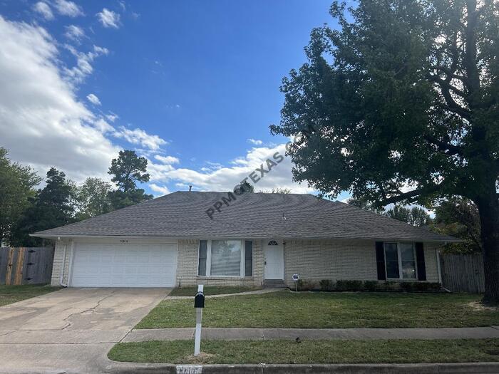 10816 E 24th St. Tulsa, OK 74129 House Rental in Tulsa, OK