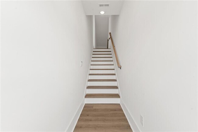 Foto del edificio - 3571 Overlook Rd NW