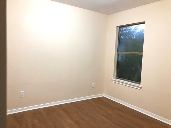 Building Photo - 20726 Cypress Post Dr