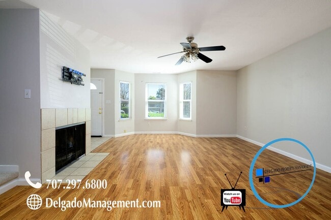 Building Photo - Benicia! Beautiful large townhouse located...