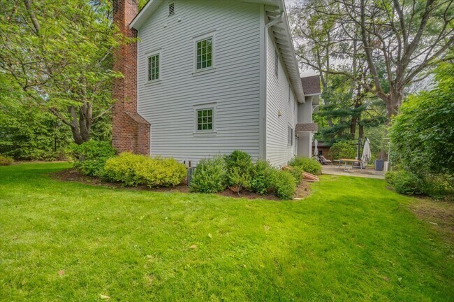 Foto del edificio - 192 Highland Ave