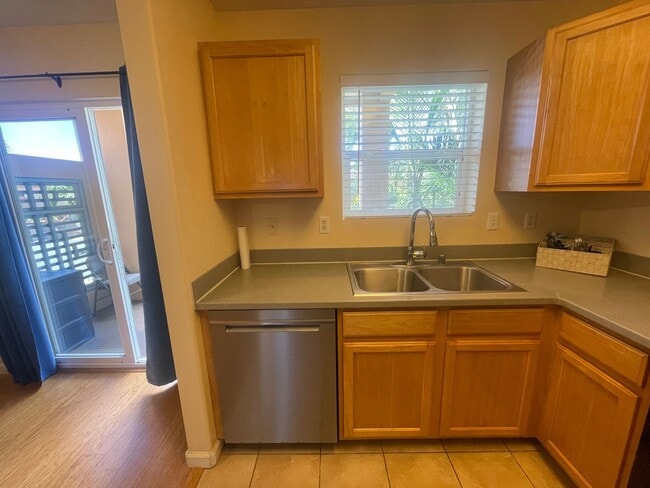 Building Photo - VIllas at Kahana Ridge Three Bedroom / Two...