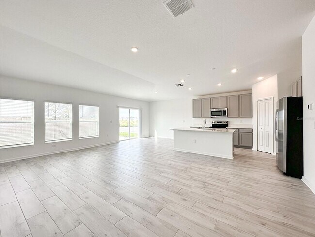 Building Photo - 2302 Burney Fls Ln