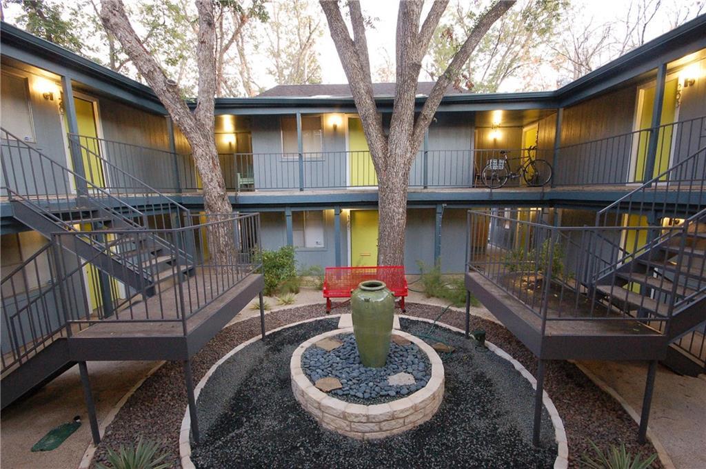 Foto principal - 4209 Avenue B
