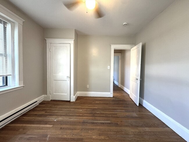 Building Photo - 15 Huss Ct
