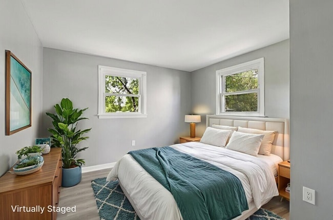 Interior Photo - Blackwood Gardens