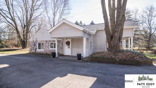 Building Photo - 3447 Cummings Dr