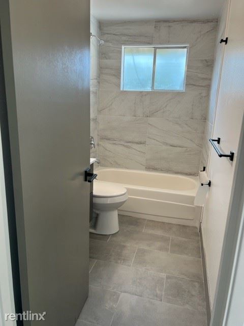 Foto del edificio - 3 br, 2 bath House - 20702 104th Place Sou...