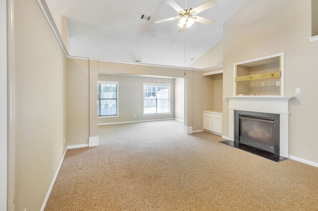 Foto del edificio - 1461 Beckley Pointe