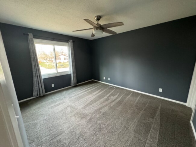 Foto del edificio - 1052 120th Ave NW