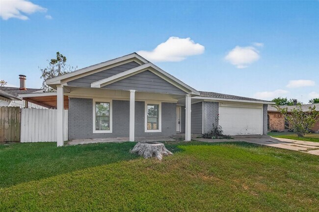 Foto del edificio - 5039 Shadowridge Dr